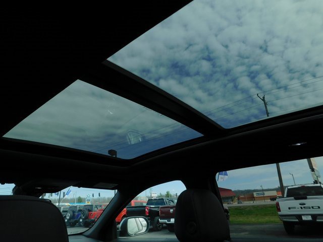 Used 2025 Chevrolet Equinox LT w/ Convenience Package II image 20