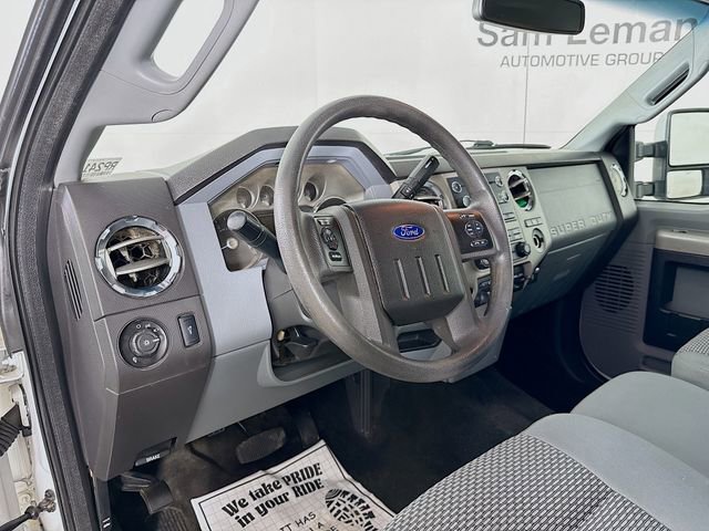 Used 2015 Ford F250 XLT w/ XLT Premium Package AWD/4WD image 8