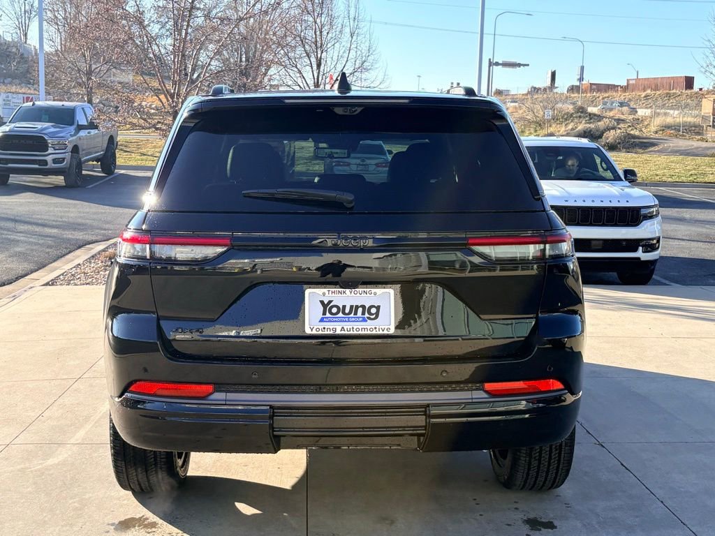 New 2026 Jeep Grand Cherokee Limited image 8