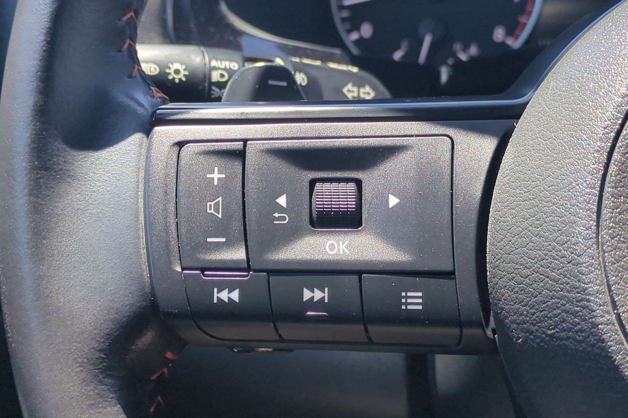 Certified 2024 Nissan Pathfinder Rock Creek AWD/4WD image 12