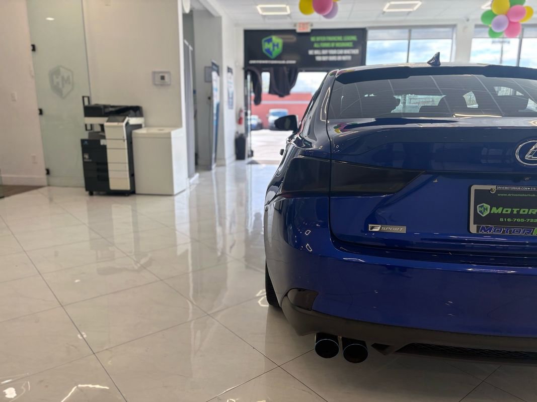 Used 2019 Lexus IS 300 F Sport w/ F Sport Package image 13