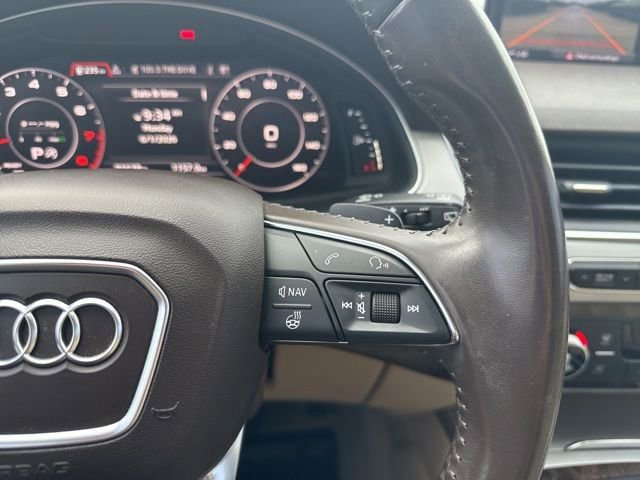 Used 2018 Audi Q7 2.0T Premium Plus AWD/4WD image 22