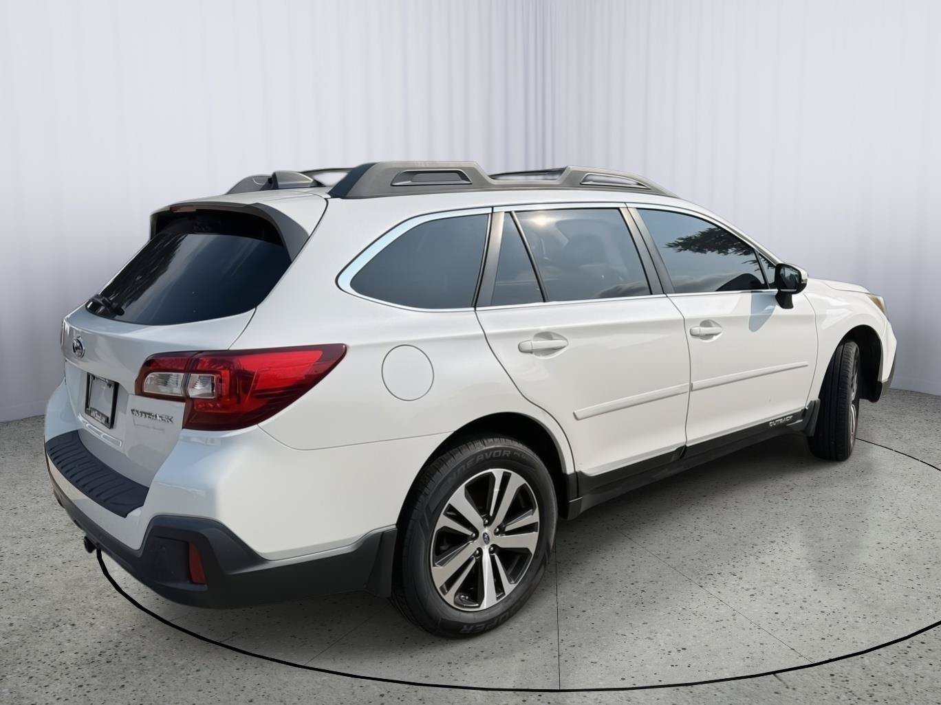Used 2019 Subaru Outback 2.5i Limited w/ Popular Package #2 AWD/4WD image 6