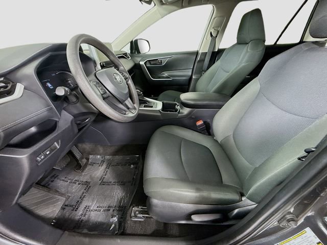 Certified 2025 Toyota RAV4 LE image 19