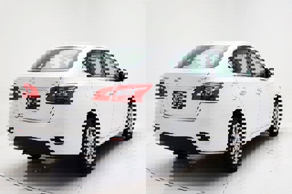 Used 2019 Nissan Sentra SV image 8