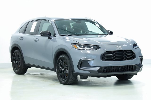 Used 2023 Honda HR-V Sport image 3