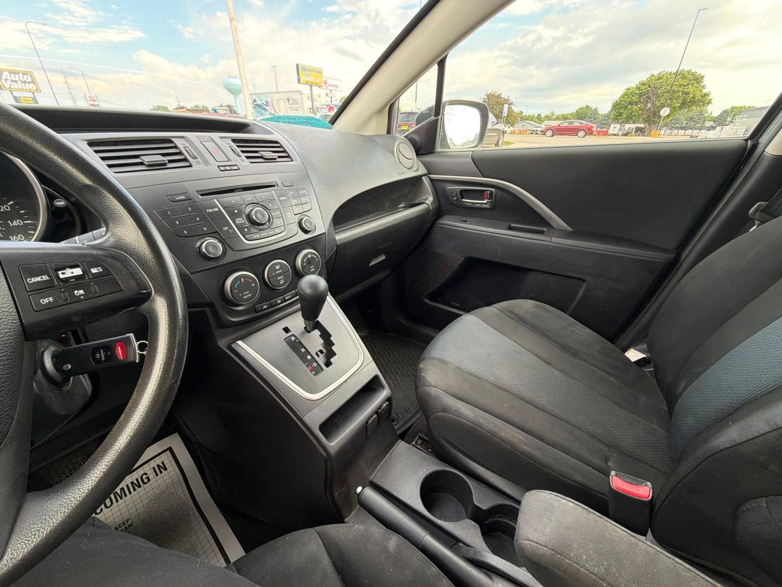 Used 2014 MAZDA MAZDA5 Sport FWD image 21