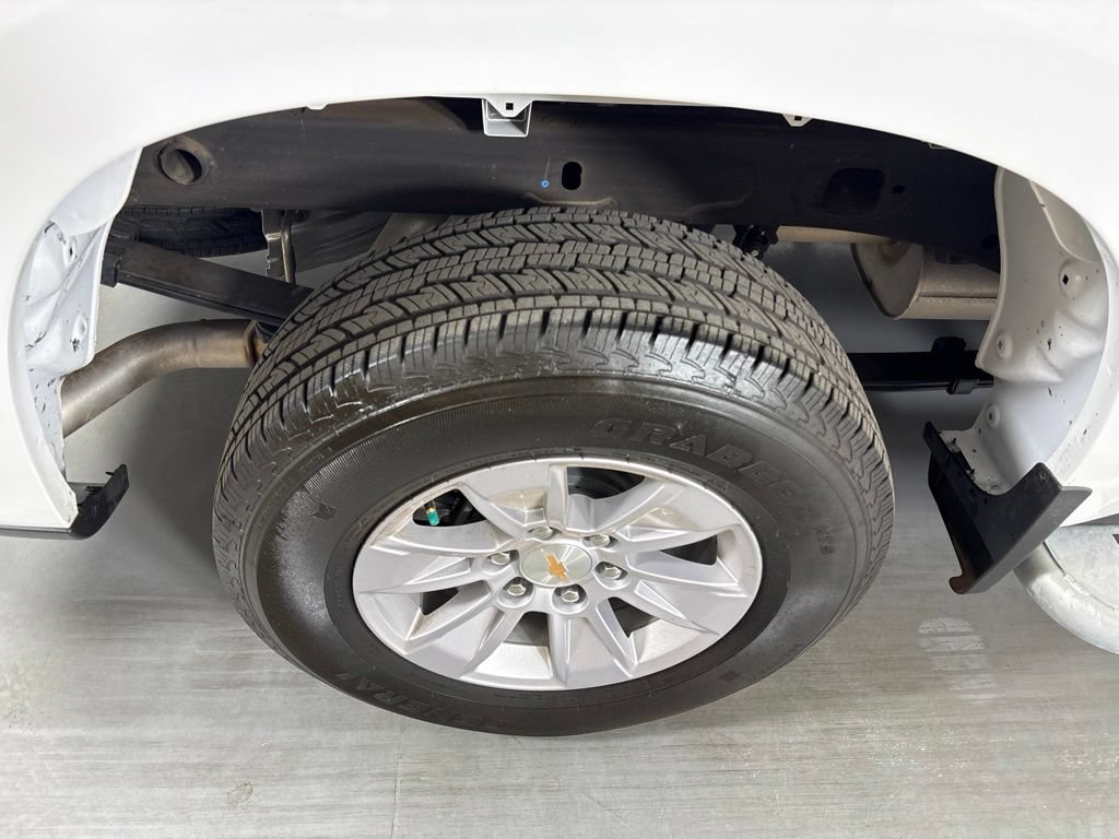 Certified 2025 Chevrolet Silverado 1500 W/T RWD image 12