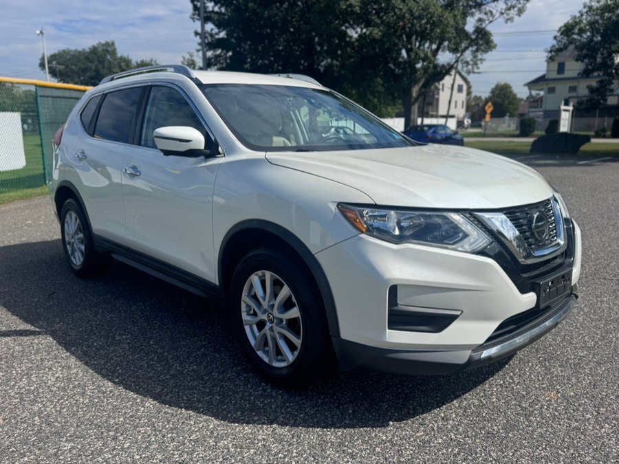 Used 2018 Nissan Rogue SV w/ Premium Package