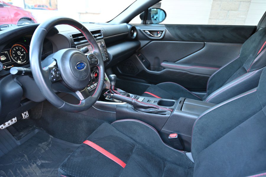 Used 2024 Subaru BRZ Limited image 3