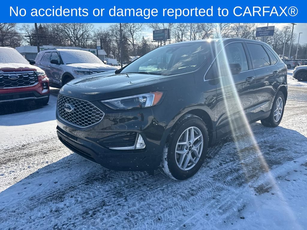 Used 2023 Ford Edge SEL w/ Convenience Package image 2
