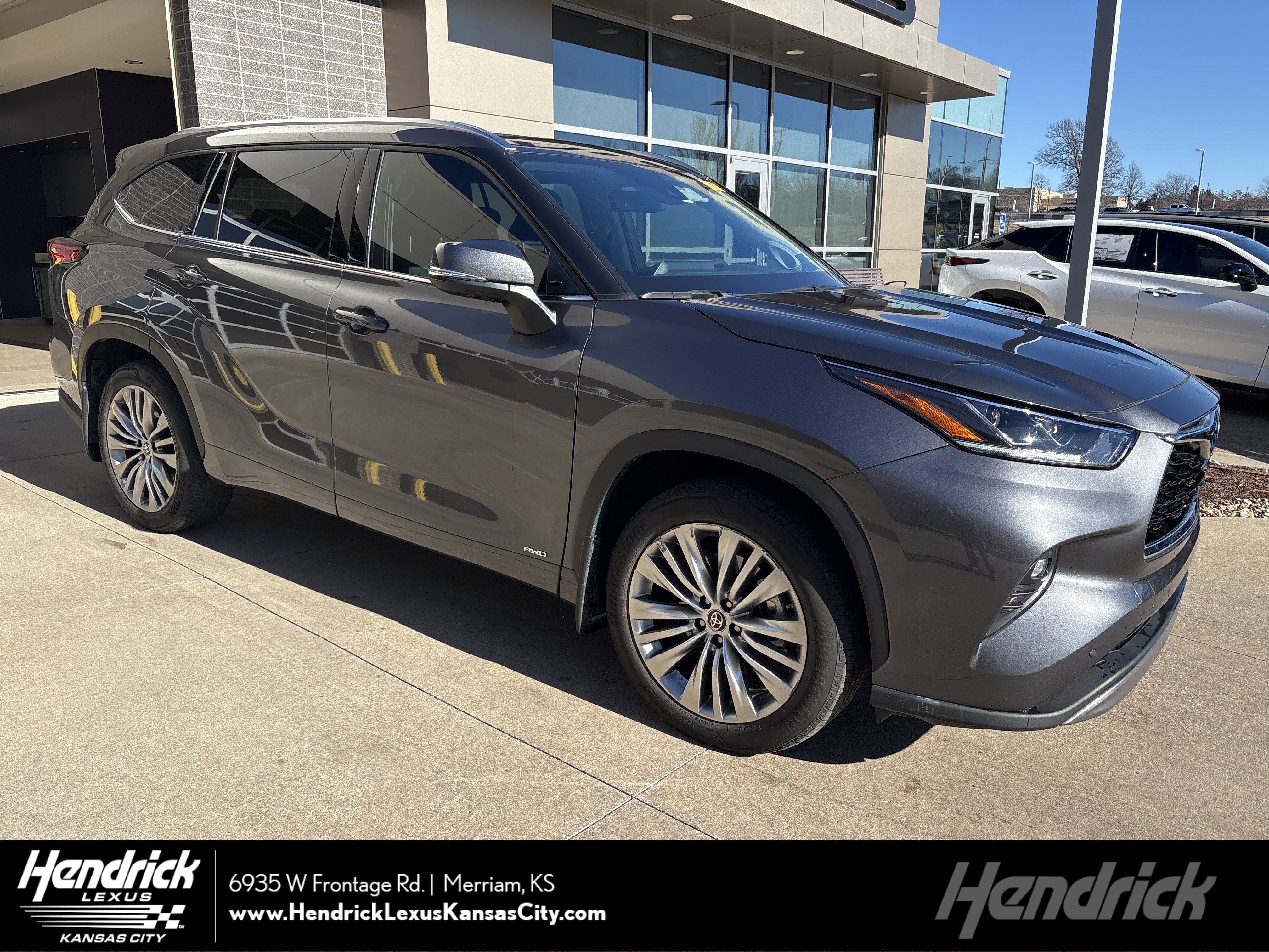 Used 2022 Toyota Highlander Platinum