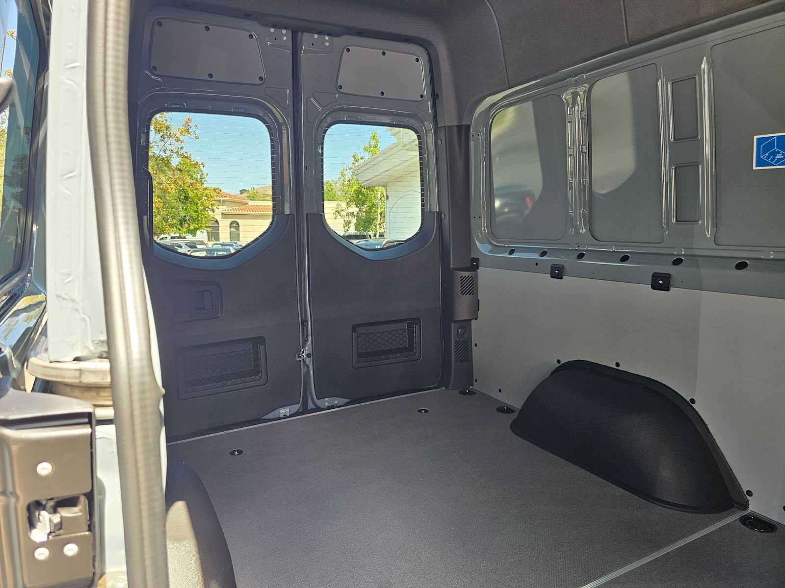 New 2026 Mercedes-Benz Sprinter 2500 image 13