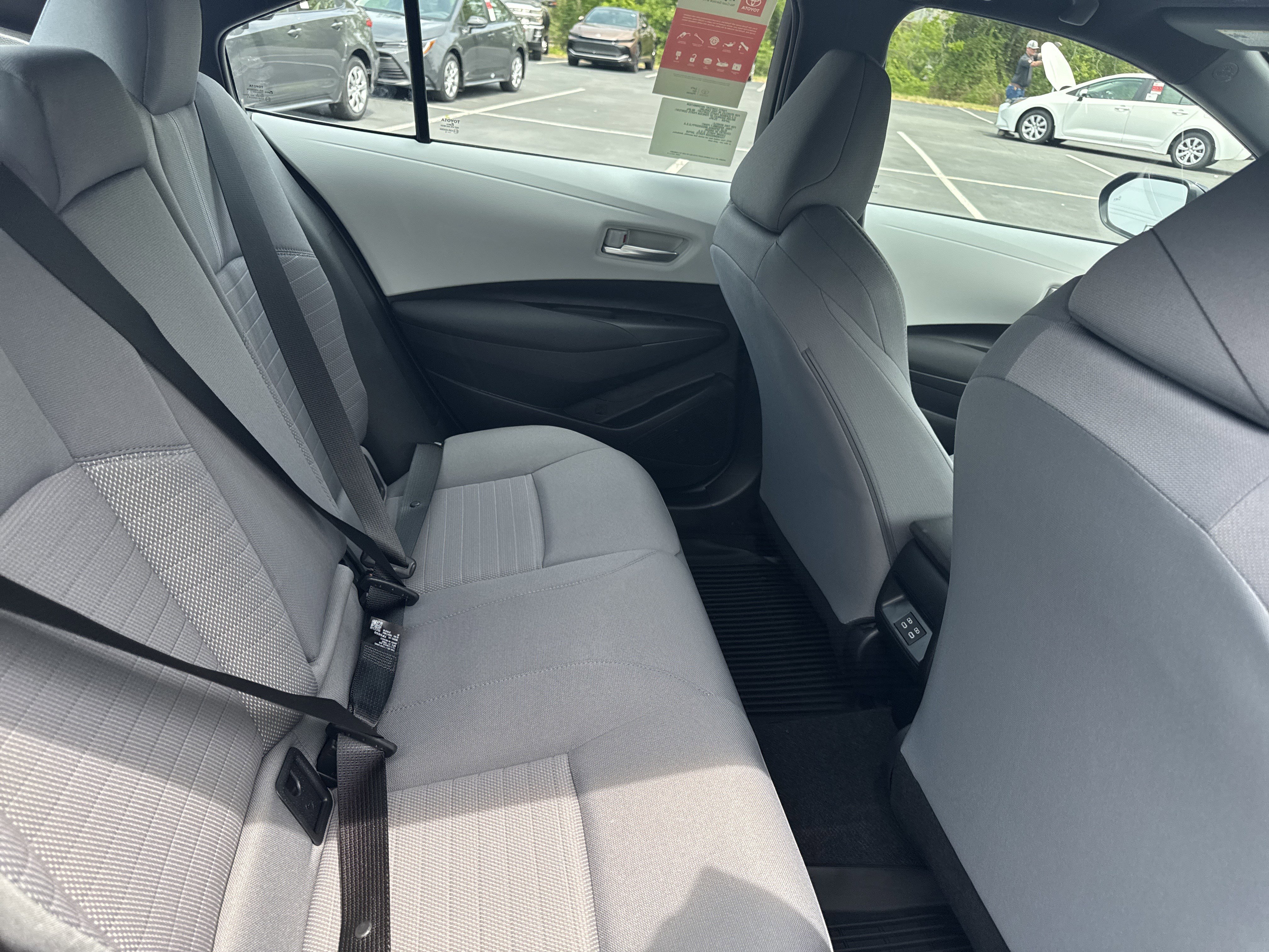 New 2026 Toyota Corolla SE FWD image 29