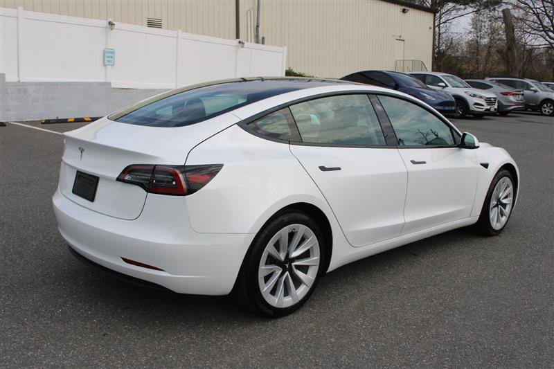 Used 2023 Tesla Model 3 Standard Range image 7
