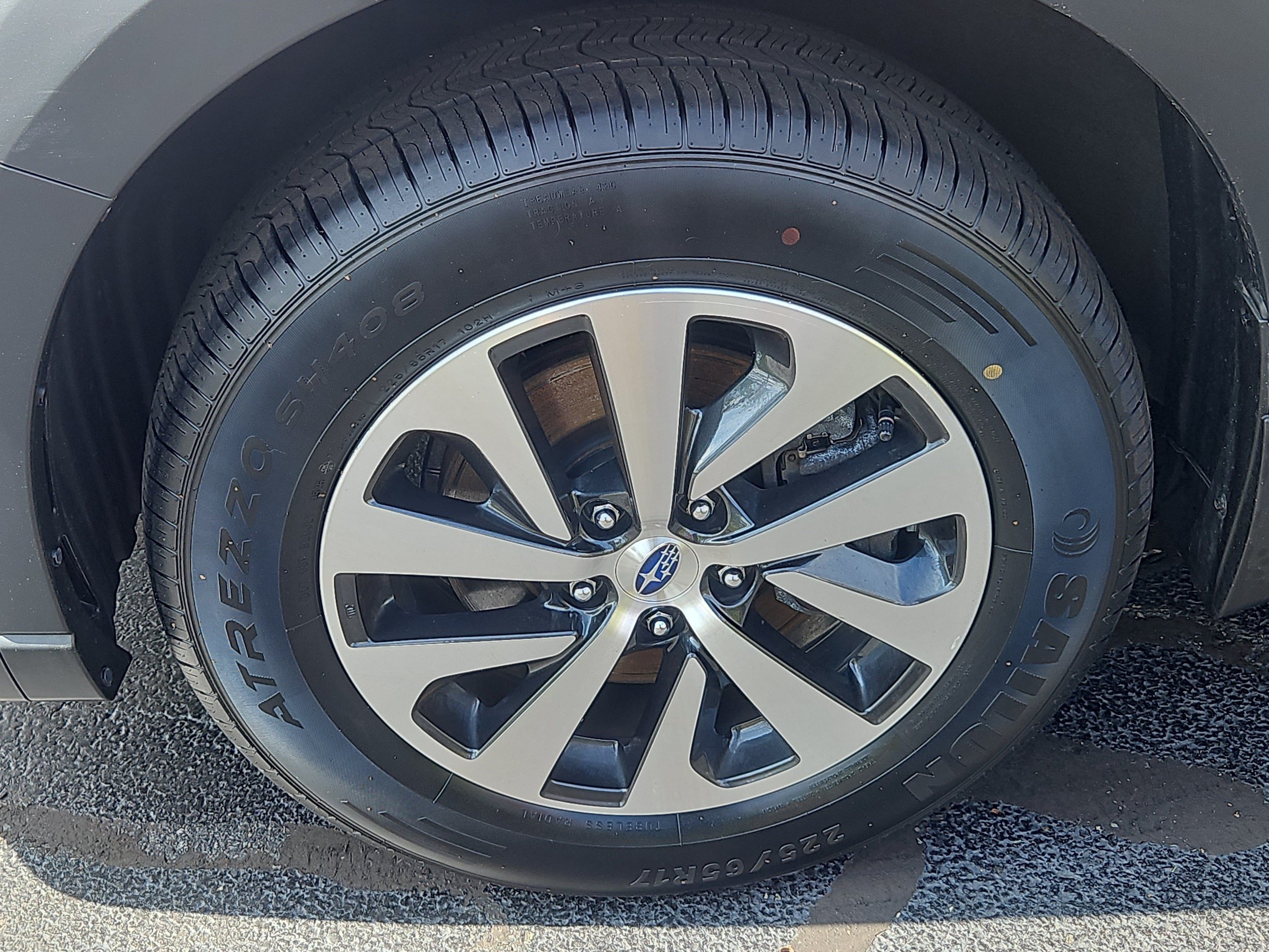 Certified 2024 Subaru Outback Premium AWD/4WD image 4