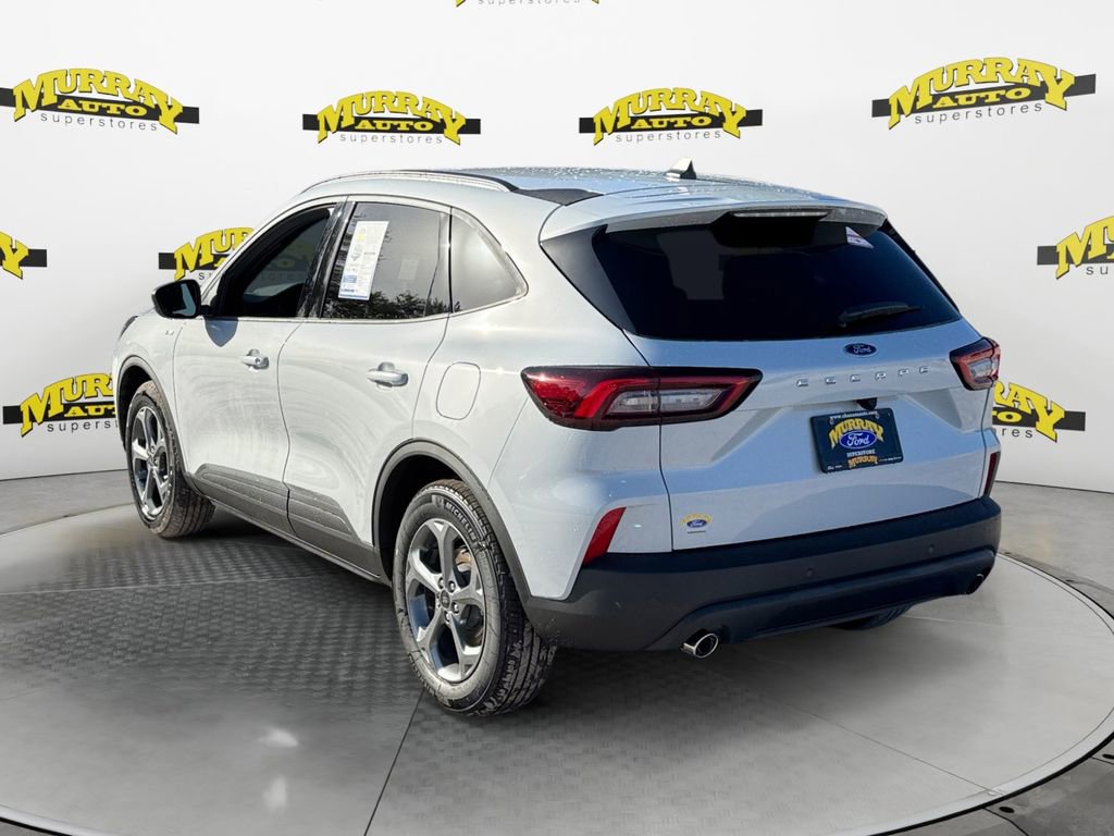 New 2026 Ford Escape ST-Line w/ Tech Pack #1 FWD image 3