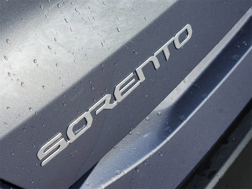 New 2025 Kia Sorento LX image 8