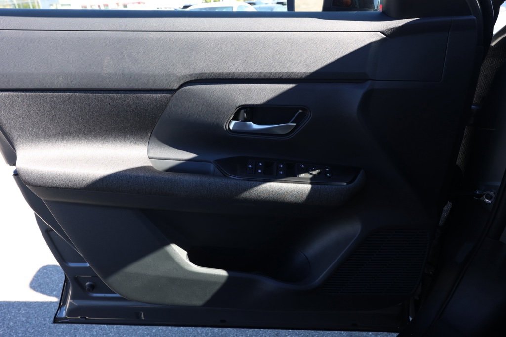 New 2026 Nissan Kicks SV image 23