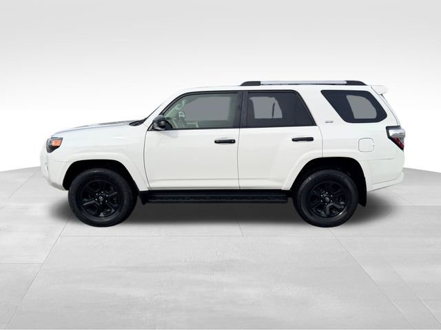 Used 2023 Toyota 4Runner SR5 image 8
