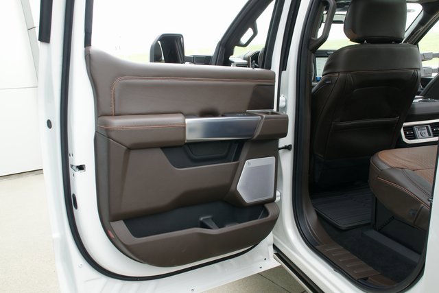 New 2025 Ford F250 King Ranch w/ Chrome Package image 36
