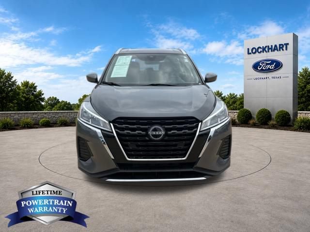 Used 2024 Nissan Kicks SV FWD image 2