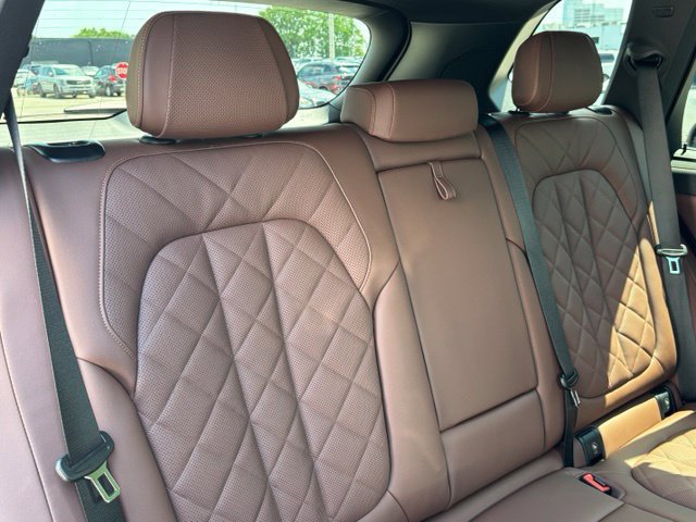 Certified 2026 BMW X5 M60i AWD/4WD image 32
