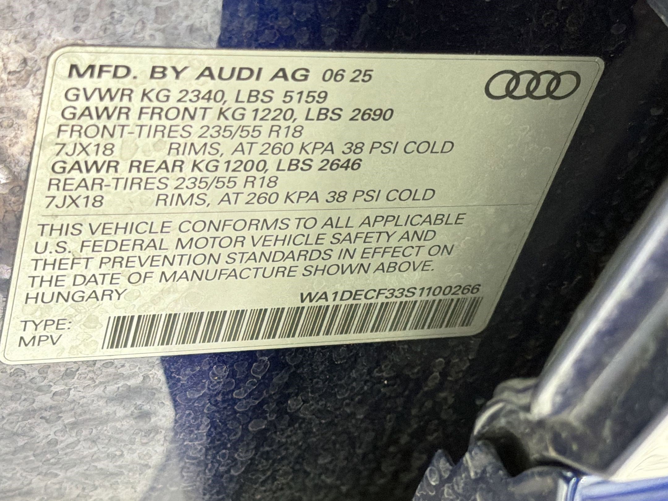 Certified 2025 Audi Q3 2.0T Premium w/ Convenience Package AWD/4WD image 24