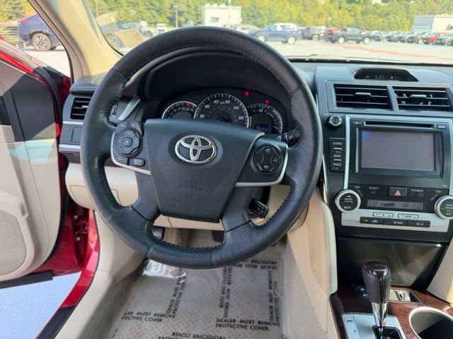 Used 2012 Toyota Camry XLE FWD image 13