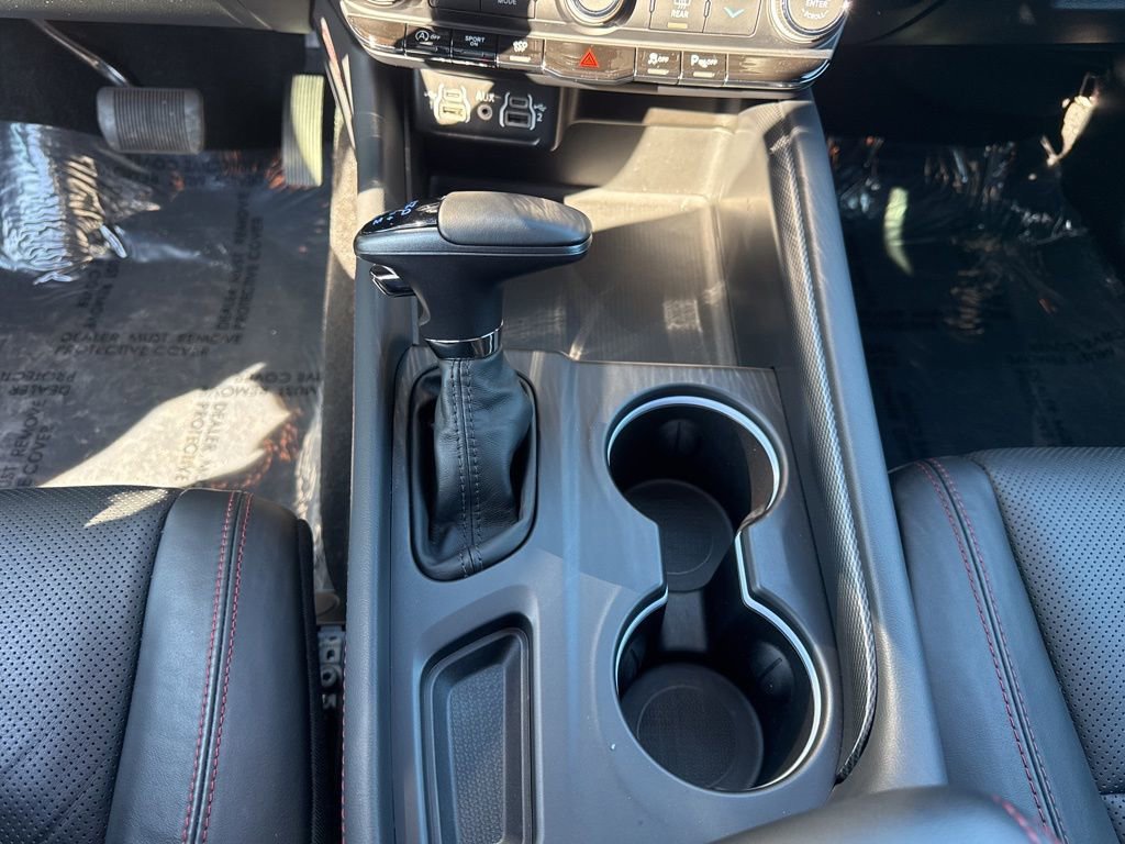Certified 2024 Dodge Durango GT image 27