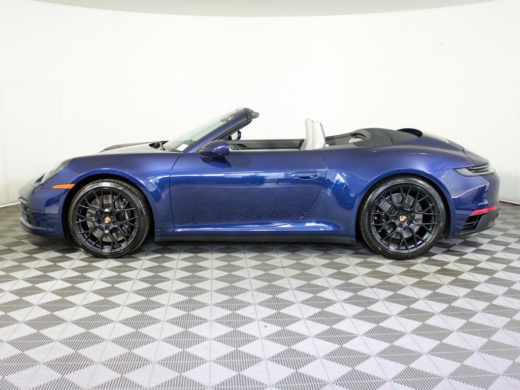 Used 2024 Porsche 911 Carrera GTS image 2
