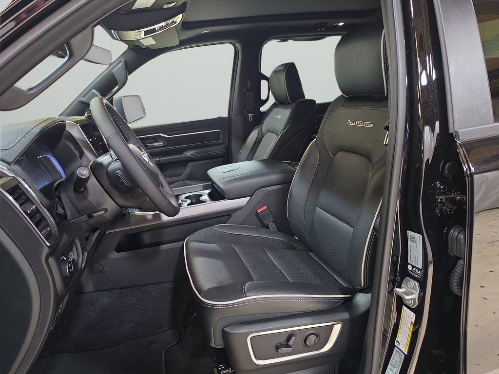 New 2026 RAM 1500 Laramie w/ Night Edition AWD/4WD image 11