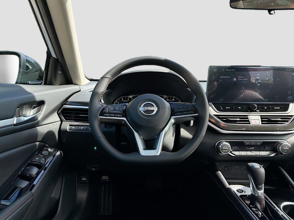 New 2025 Nissan Altima 2.5 SR w/ SR Premium Package image 23