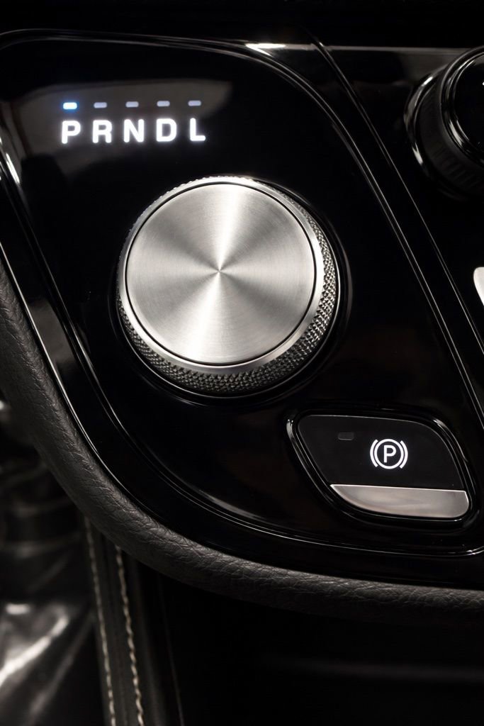 Used 2023 Chrysler Pacifica Limited w/ S Appearance Package image 28