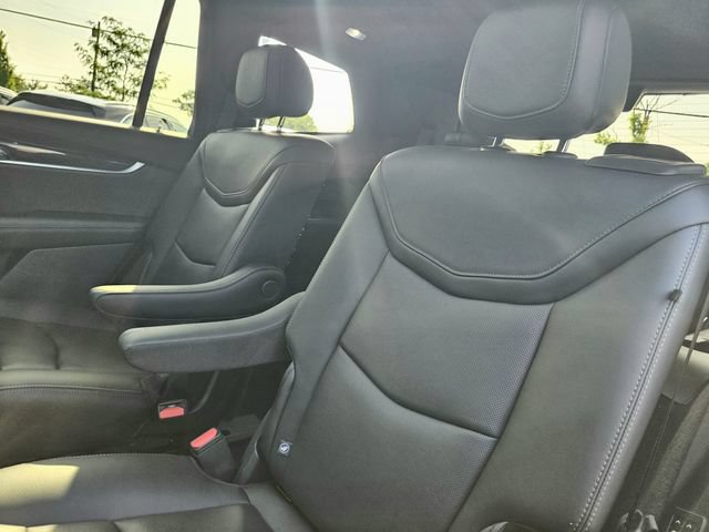 Used 2021 Cadillac XT6 Premium Luxury AWD/4WD image 25