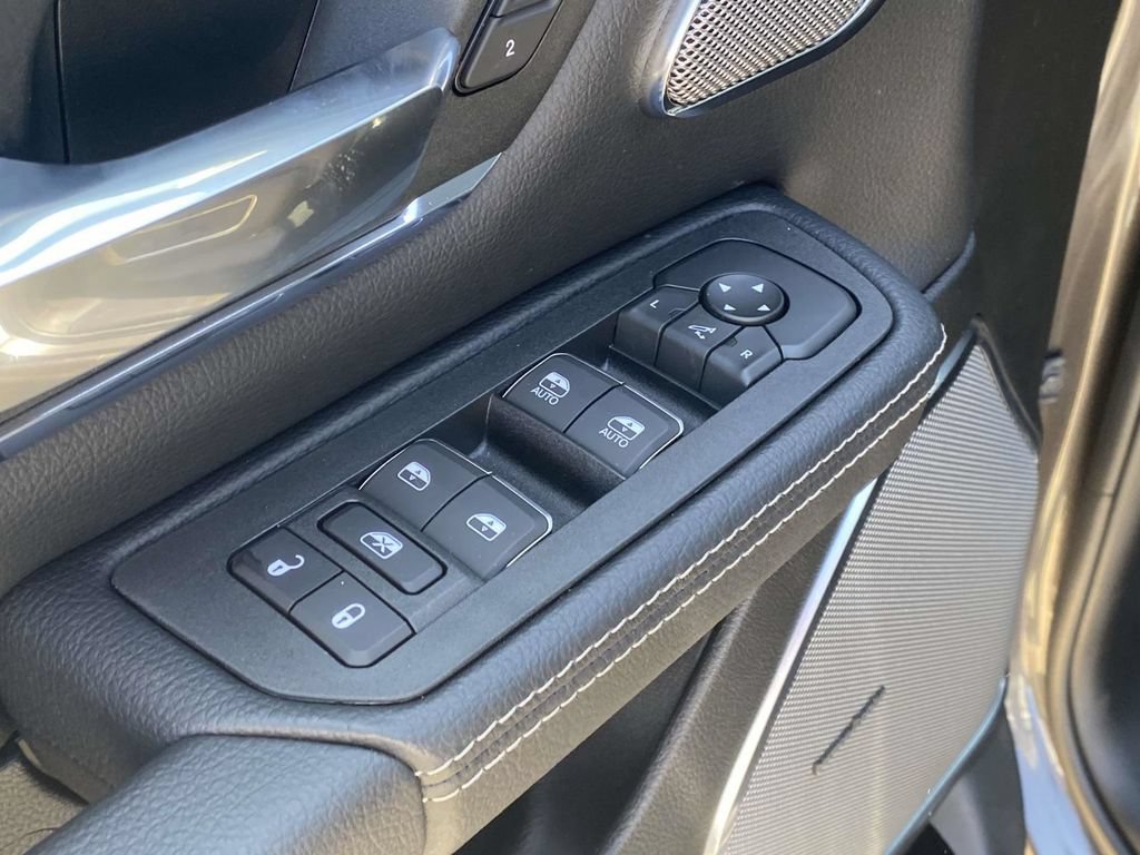 New 2026 RAM 1500 Laramie w/ Night Edition AWD/4WD image 15