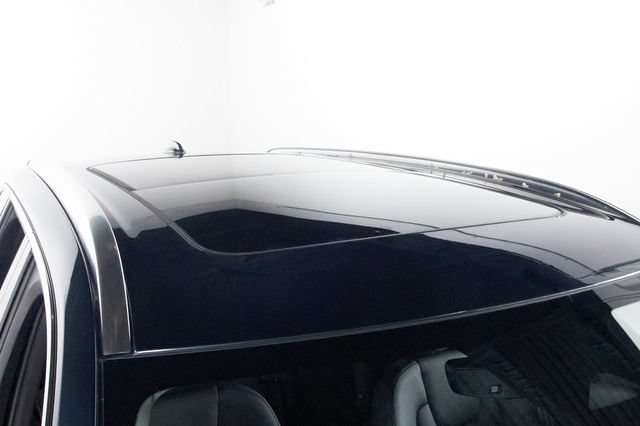 Certified 2025 Volvo XC90 B6 Plus w/ Protection Package Premier AWD/4WD image 5