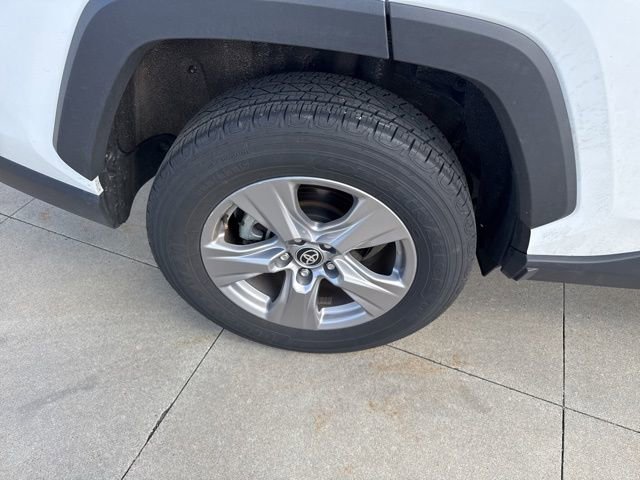 Used 2025 Toyota RAV4 XLE image 10