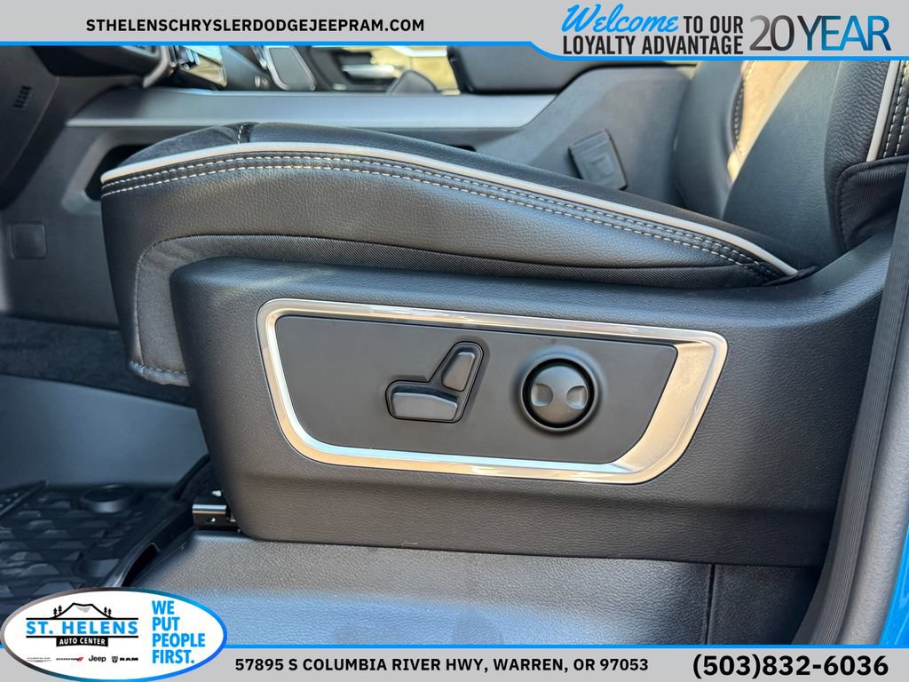 New 2026 RAM 1500 Laramie w/ Night Edition AWD/4WD image 18