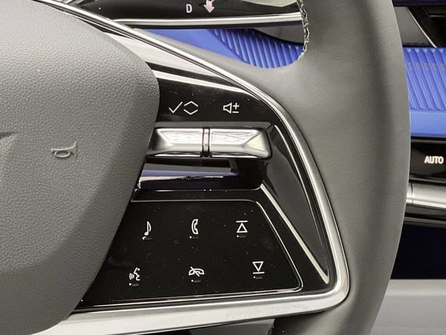 New 2026 Cadillac Optiq Luxury 1 AWD/4WD image 13