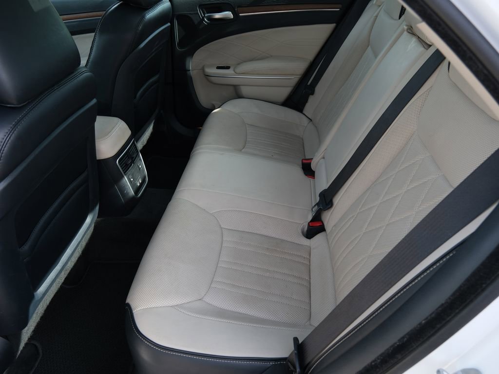 Used 2018 Chrysler 300 C w/ Sun, Sound & Nav Package image 32