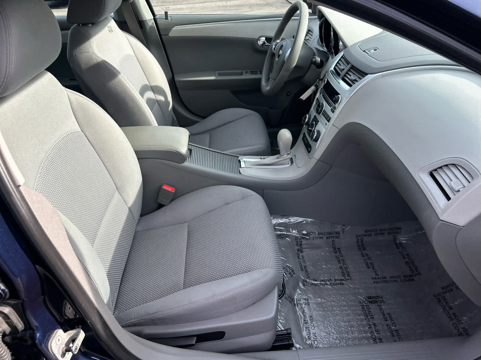 Used 2010 Chevrolet Malibu LS image 12