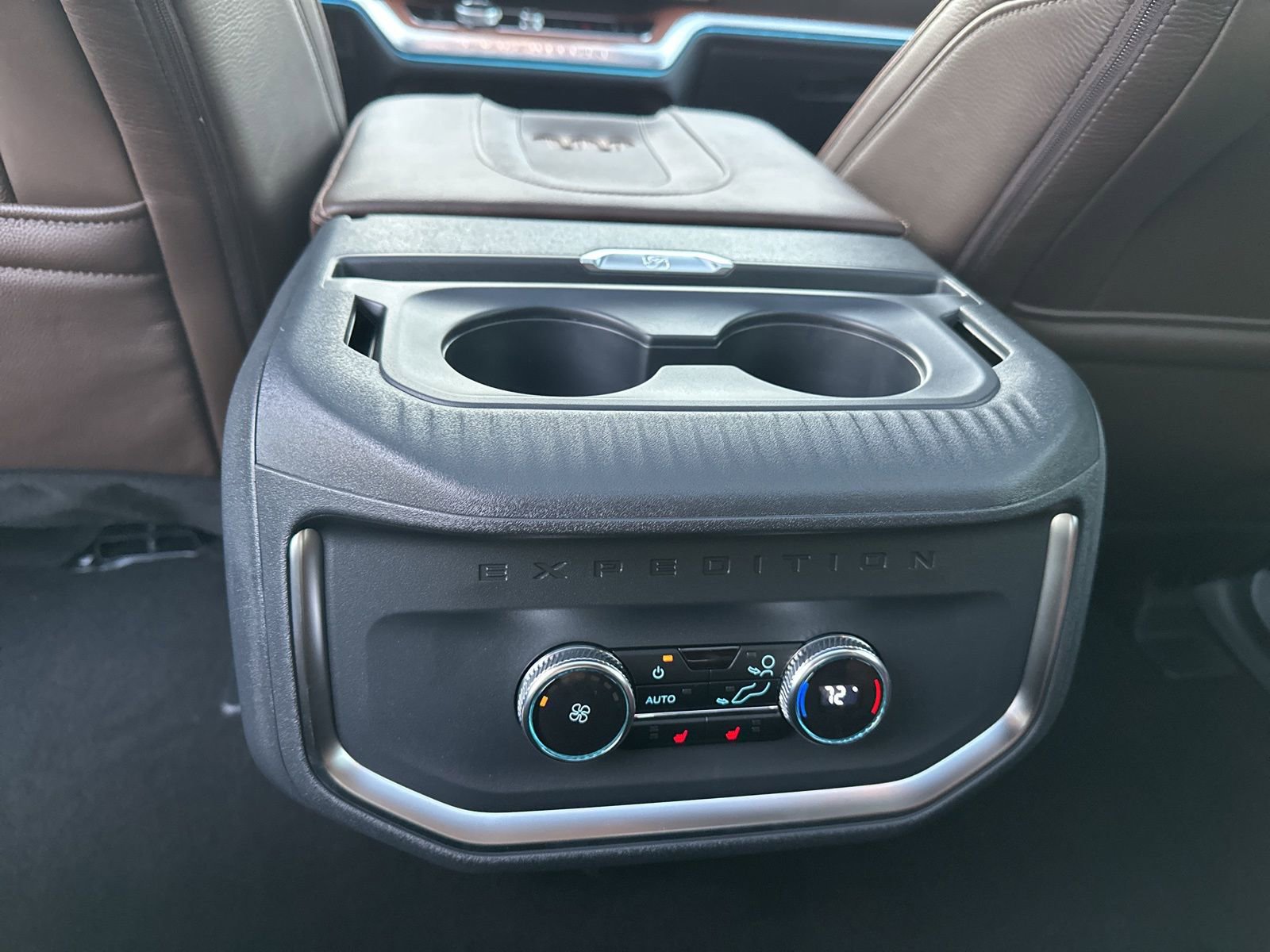 New 2025 Ford Expedition King Ranch image 26