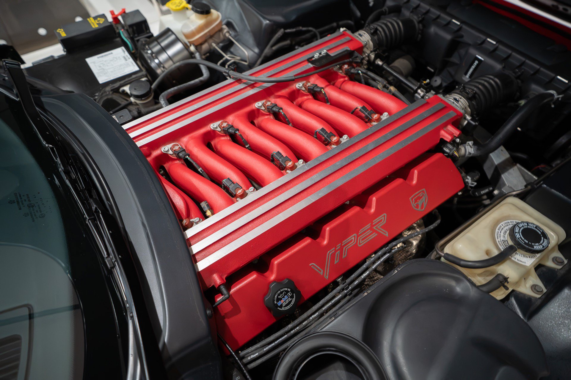 Used 1997 Dodge Viper GTS RWD image 54