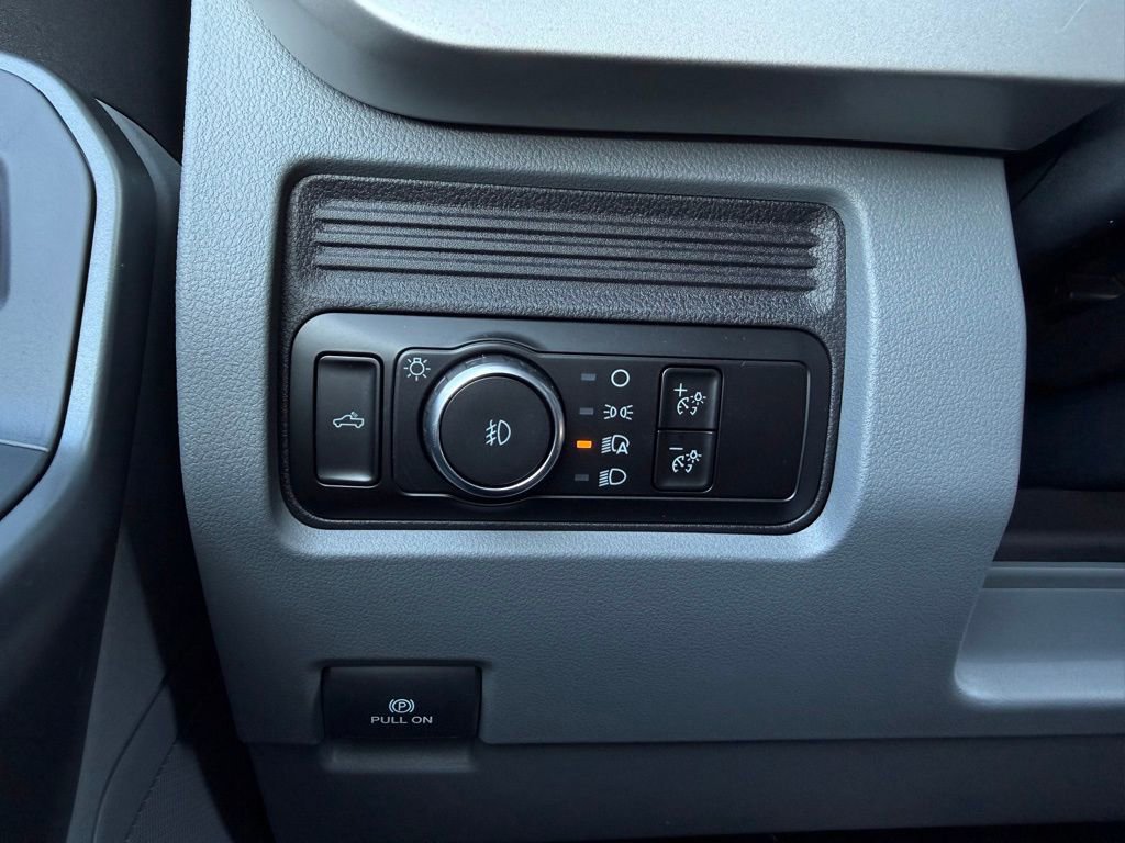 New 2026 Ford F250 XLT w/ Tremor Off-Road Package image 13