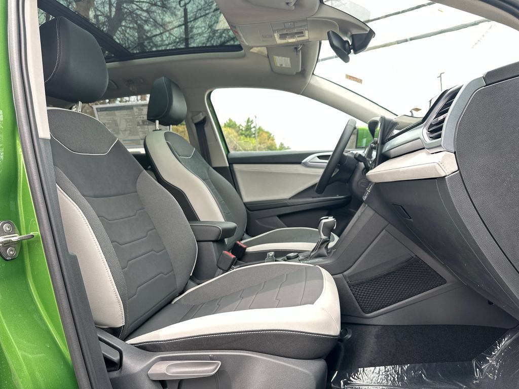 New 2026 Volkswagen Taos SE AWD/4WD image 15