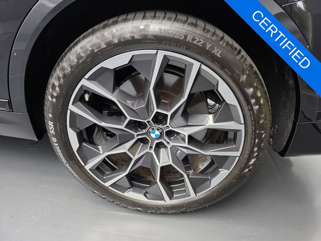 Certified 2024 BMW X7 M60i w/ Executive Package AWD/4WD image 18