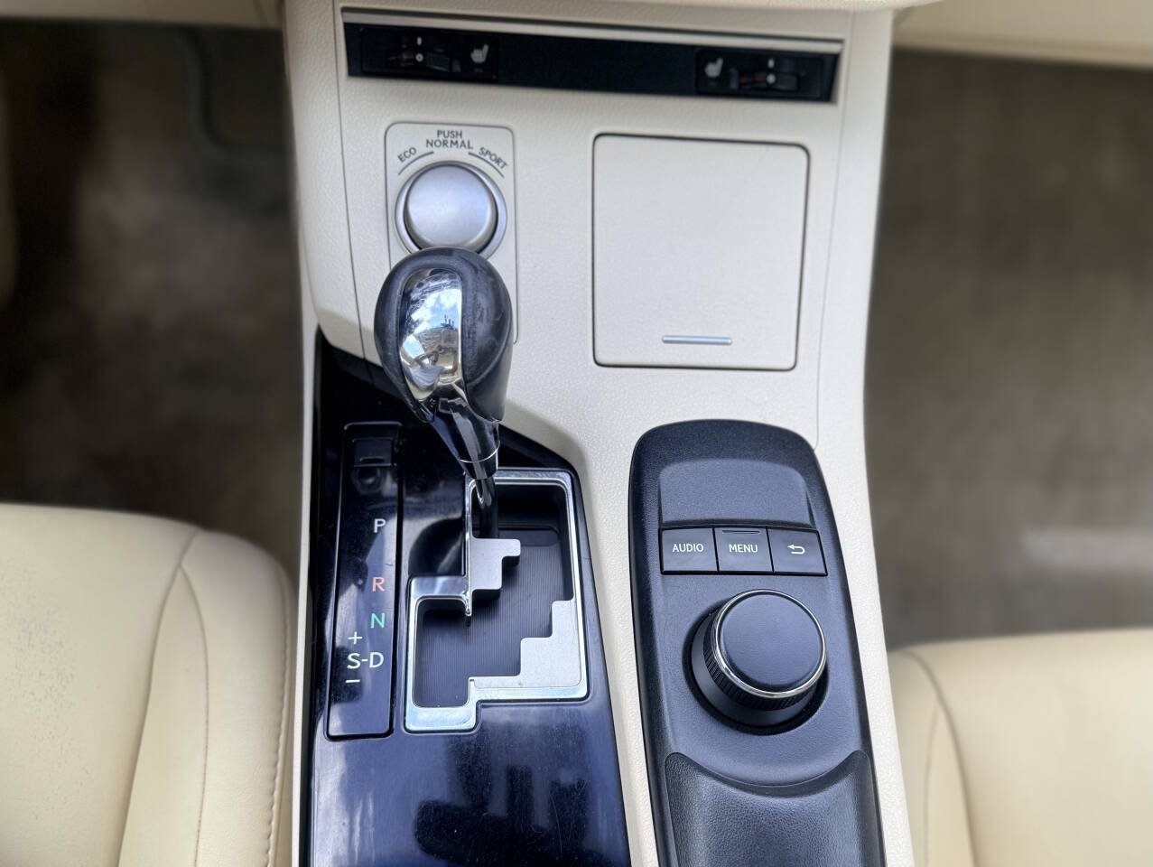Used 2013 Lexus ES 300h w/ Premium Pkg FWD image 26