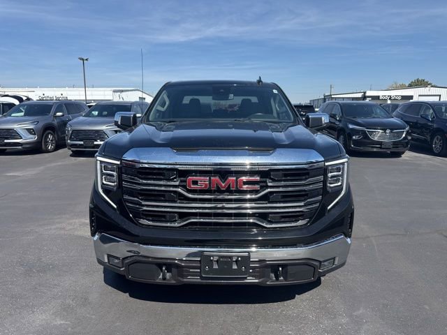 Used 2025 GMC Sierra 1500 SLT image 8