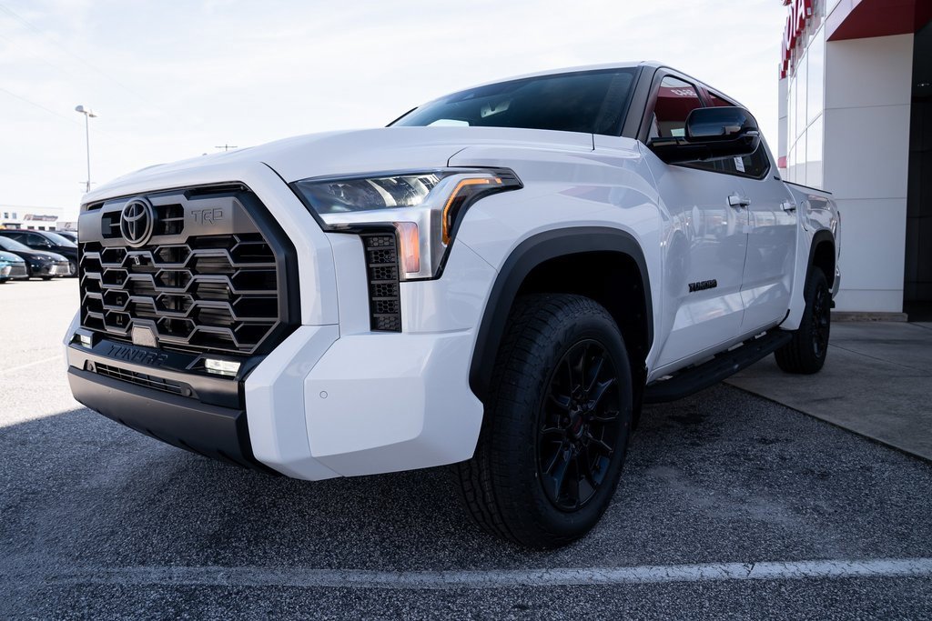 New 2025 Toyota Tundra Limited image 3